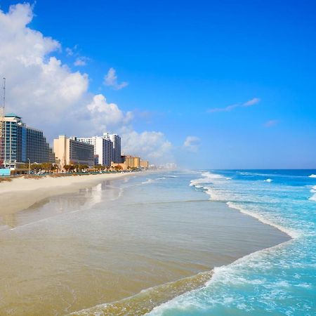 Apartmán Newly Renovated Oceanfront Studio W/ Balcony - Daytona Beach Exteriér fotografie