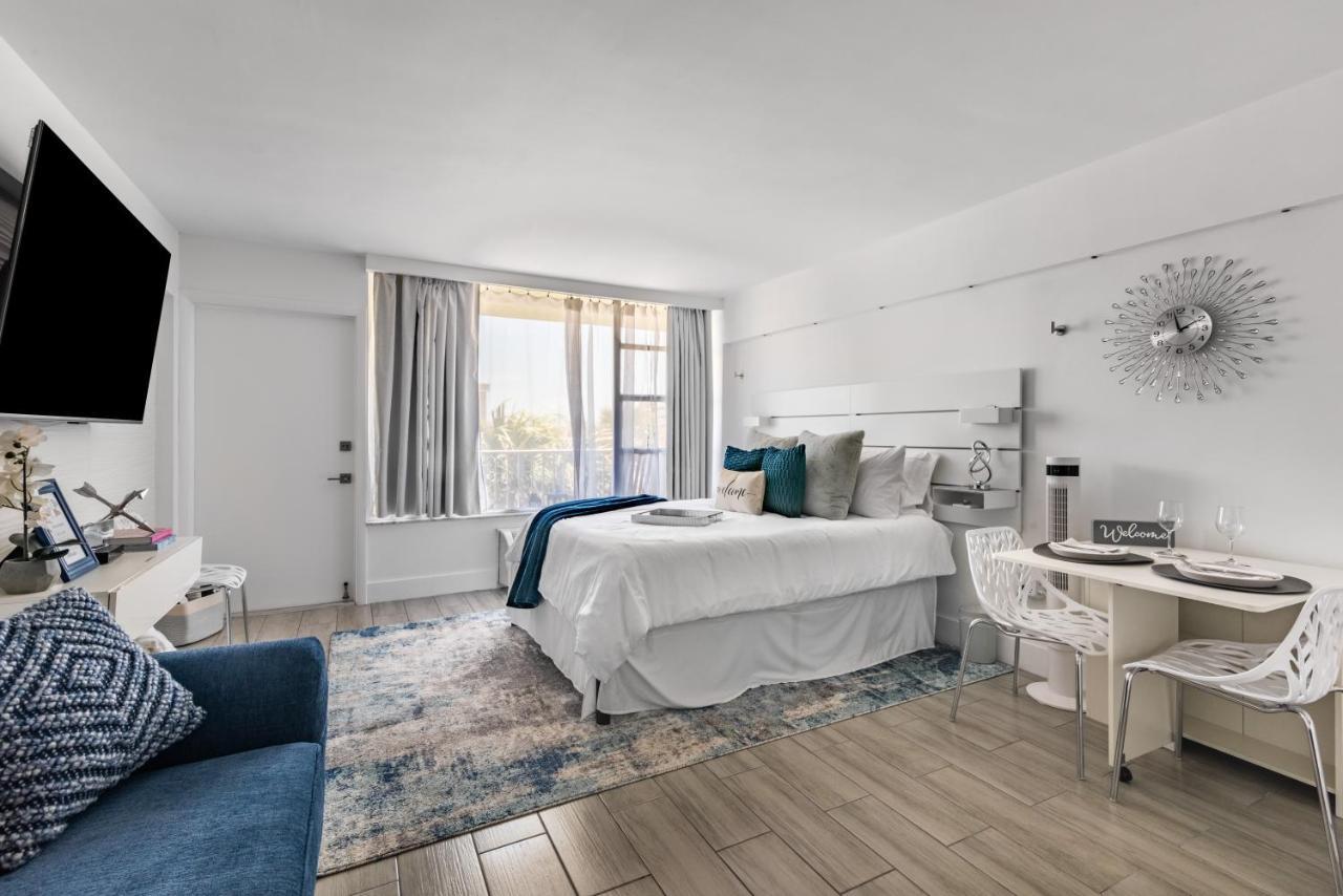 Apartmán Newly Renovated Oceanfront Studio W/ Balcony - Daytona Beach Exteriér fotografie