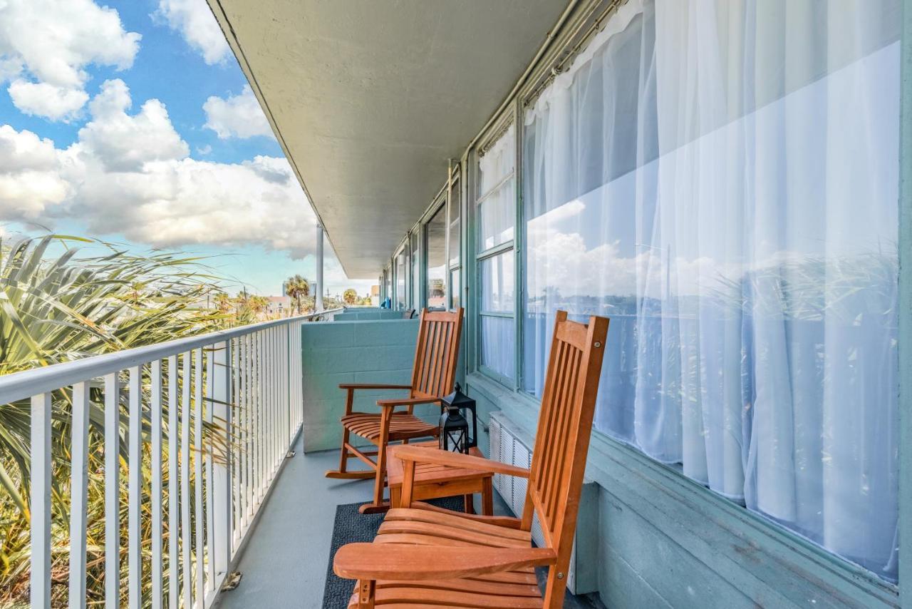 Apartmán Newly Renovated Oceanfront Studio W/ Balcony - Daytona Beach Exteriér fotografie